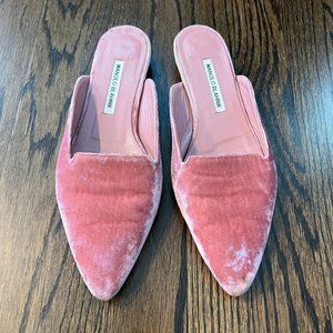Manolo Blahnik Pink Velvet flats size 39.5
